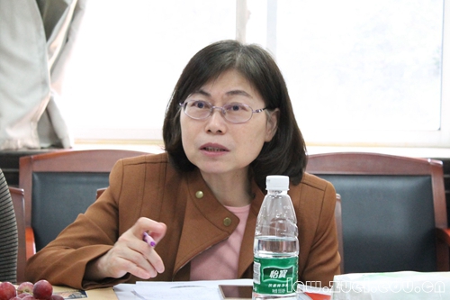 1.元照出版集团副总裁纪秋凤女士.JPG
