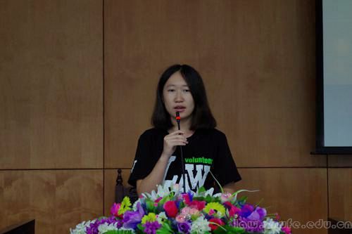 4.法学院志愿者协会会长孔瑜皎发言.jpg