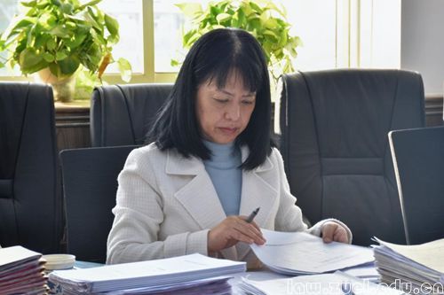 刘琳琳老师